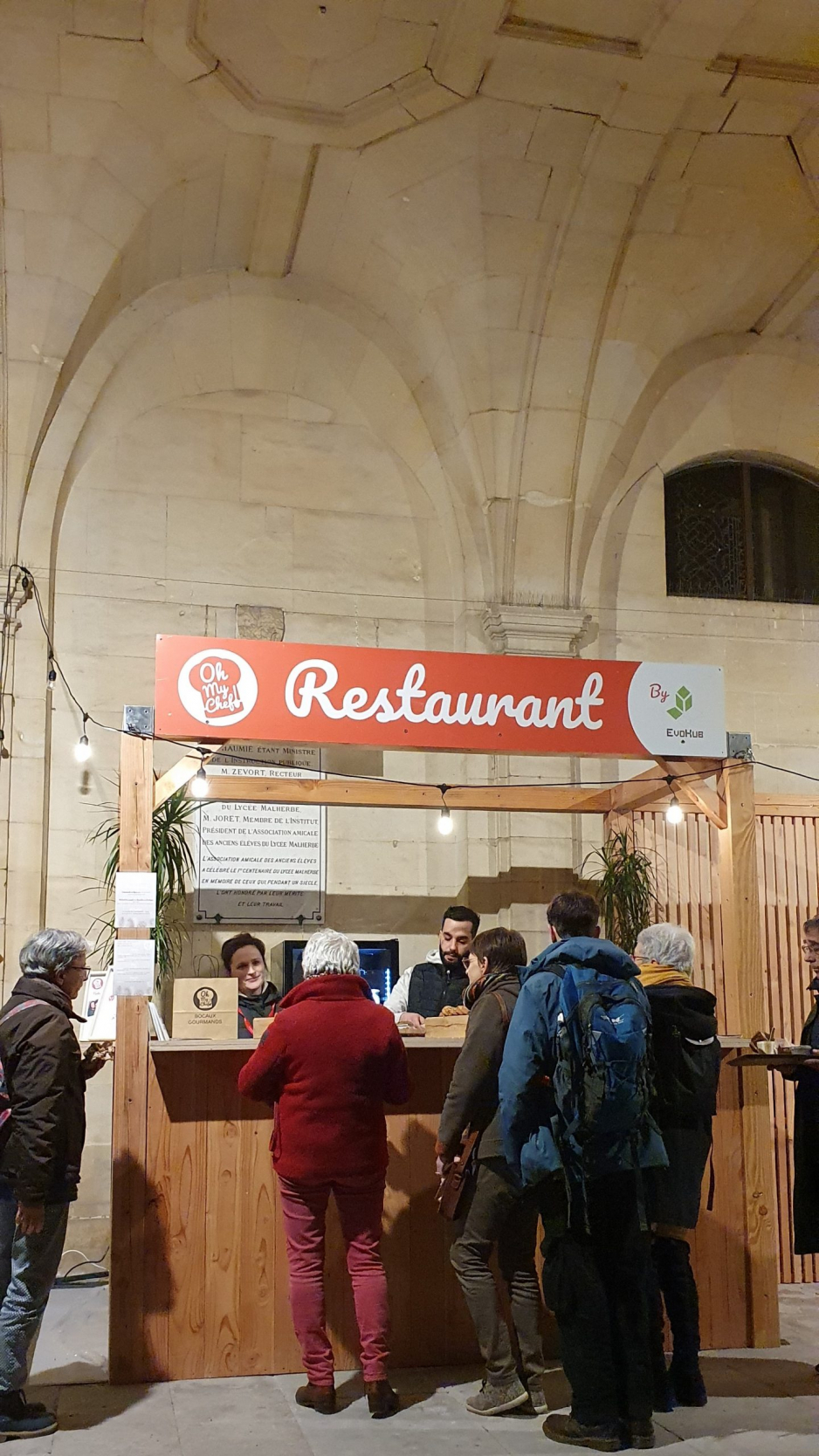 Croq Festival Caen - conception stand restauration éphémère dans un bâtiment historique